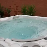 게스트하우스 Cathares Holidays 카르카손