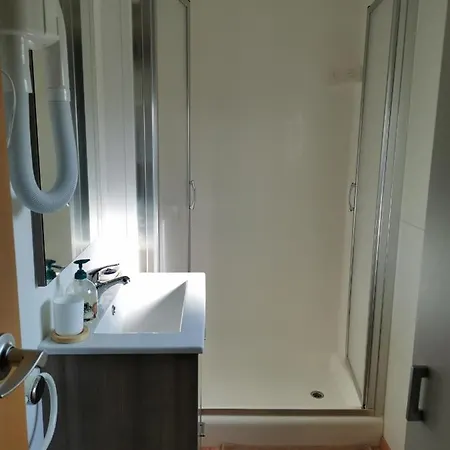 Cathares Holidays 4* カルカソンヌ