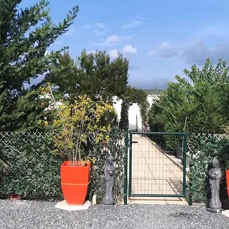 게스트하우스 Cathares Holidays 카르카손
